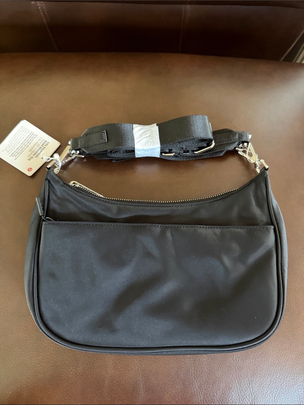 lululemon athletica city essential small Shoulder Bag with Silver Hardware 3L - Picture 2 of 2
